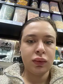 AlishaPrettyBlade online show from 09.13.25