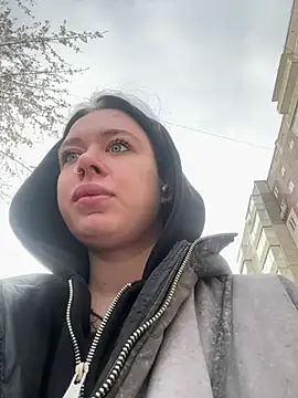 Snapshot of AlishaPrettyBlade chatting on 03.18.26 AlishaPrettyBlade online show from 03.18.26