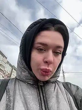 Snapshot of AlishaPrettyBlade chatting on 03.19.26 AlishaPrettyBlade online show from 03.19.26