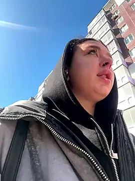 Snapshot of AlishaPrettyBlade chatting on 04.01.26 AlishaPrettyBlade online show from 04.01.26