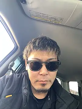 Snapshot of pierrot_0202 chatting on 02.17.25 pierrot 0202 online show from 02.17.25