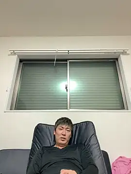 Snapshot of pierrot_0202 chatting on 03.03.25 pierrot 0202 online show from 03.03.25