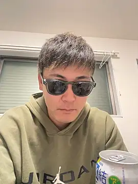 Snapshot of pierrot_0202 chatting on 03.11.25 pierrot 0202 online show from 03.11.25