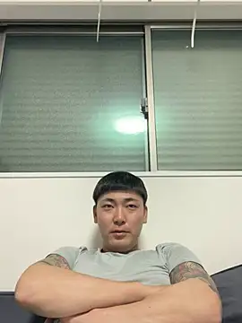 Snapshot of pierrot_0202 chatting on 03.20.25 pierrot 0202 online show from 03.20.25