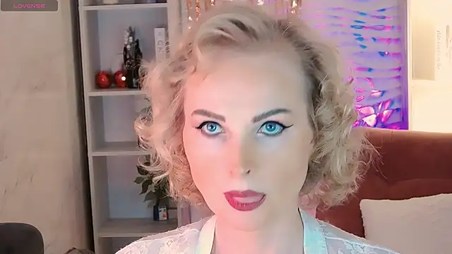 Sandra Kind online show from 01.18.26