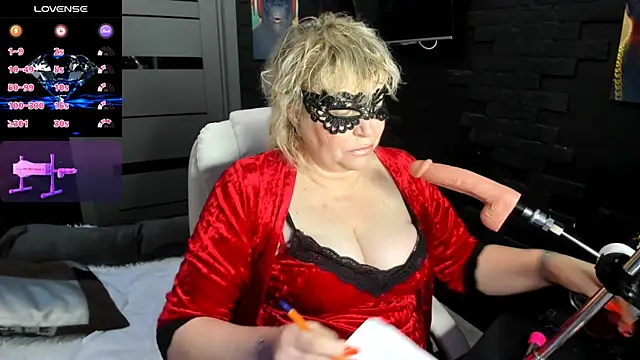 LaylaLayla7 online show from 01.14.26