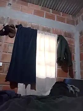 Snapshot of Mycansonhot chatting on 10.21.25 Mycansonhot online show from 10.21.25