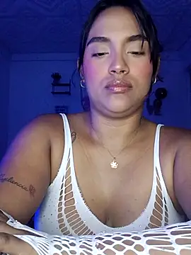 victoria roussee online show from 02.05.26