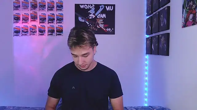 Snapshot of jack_walker190 chatting on 11.17.25 jack walker190 online show from 11.17.25