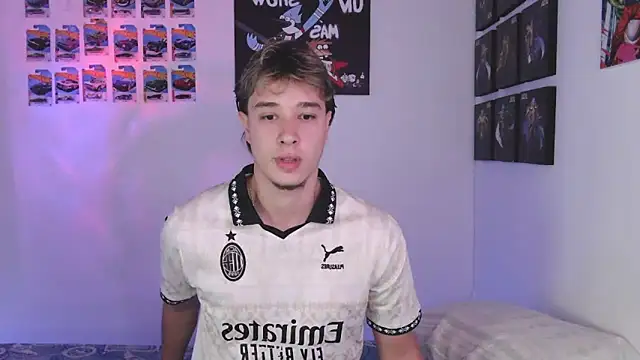 Snapshot of jack_walker190 chatting on 12.02.25 jack walker190 online show from 12.02.25