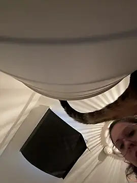 Rosiee69  online show from 03.15.25