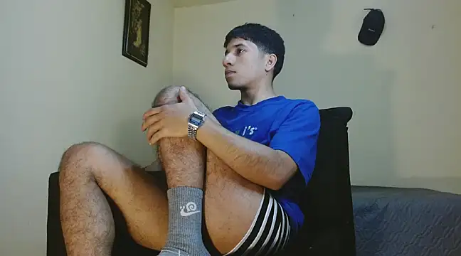 Snapshot of AngelHil chatting on 03.14.25 AngelHil online show from 03.14.25