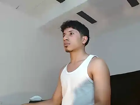 Snapshot of AngelHil chatting on 12.14.25 AngelHil online show from 12.14.25