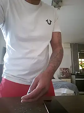 Mrnutella online show from 03.03.25