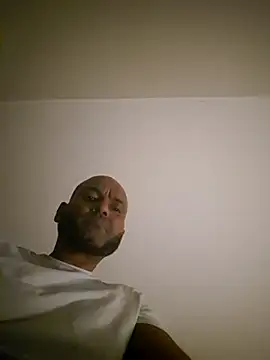 Mrnutella online show from 03.05.25