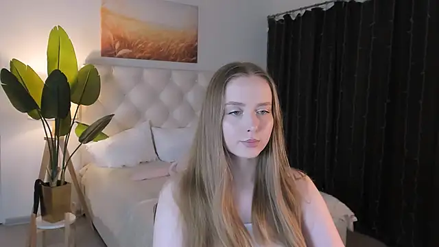 Snapshot of JenniferGraces chatting on 06.10.26 JenniferGraces online show from 06.10.26