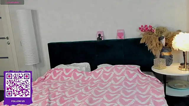 boozekirs  online show from 09.10.25