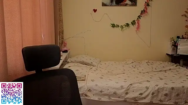 boozekirs  online show from 05.18.26