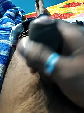 Snapshot of 766yuvi chatting on 02.26.25 766yuvi online show from 02.26.25