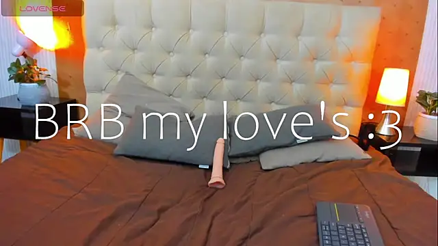 Snapshot of iiangel_ chatting on 03.15.25 iiangel online show from 03.15.25