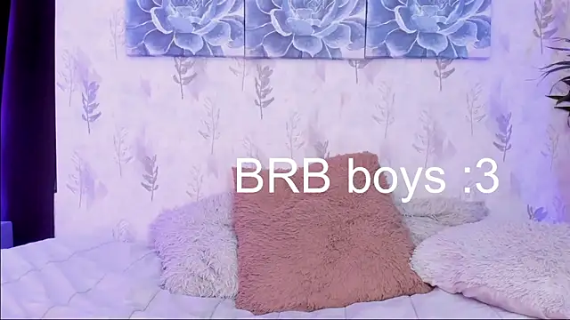 Snapshot of iiangel_ chatting on 03.18.25 iiangel online show from 03.18.25