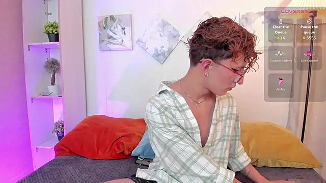 Snapshot of iiangel_ chatting on 11.27.25 iiangel online show from 11.27.25