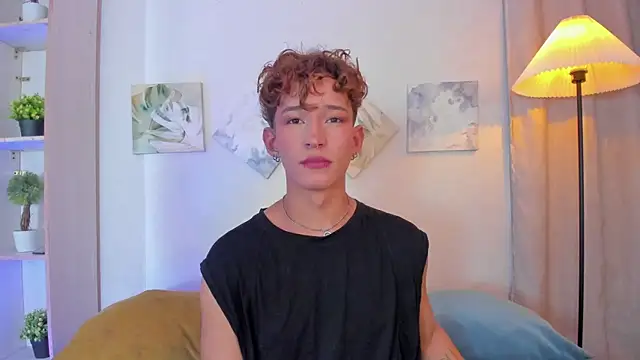 Snapshot of iiangel_ chatting on 12.03.25 iiangel online show from 12.03.25