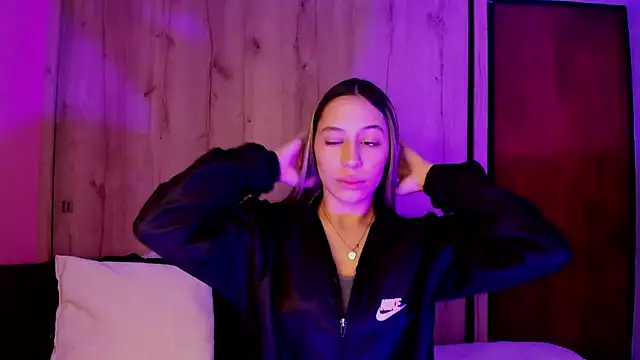 TANIA 06 online show from 04.29.26