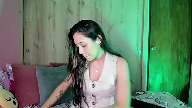 TANIA 06 online show from 05.30.26