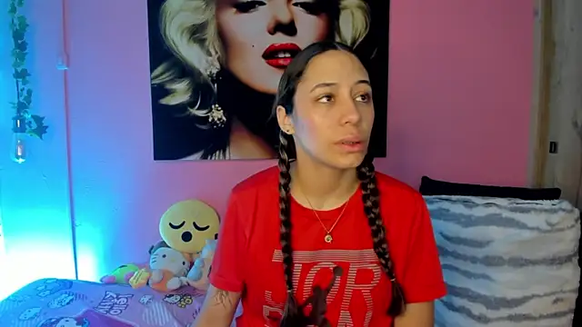 TANIA 06 online show from 07.19.26