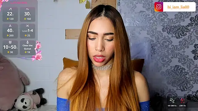 Snapshot of LiaHansson chatting on 12.01.25 LiaHansson online show from 12.01.25