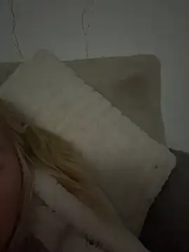 Snapshot of Blondie_Sofia_Essexbabe chatting on 03.14.25 Blondie Sofia Essexbabe online show from 03.14.25