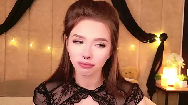 Sierra Fane online show from 10.19.25