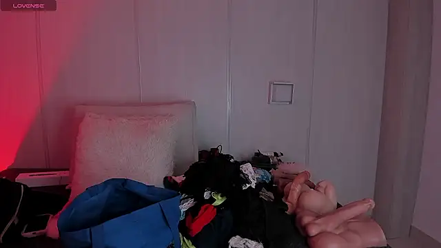 sasha riverss online show from 01.31.26