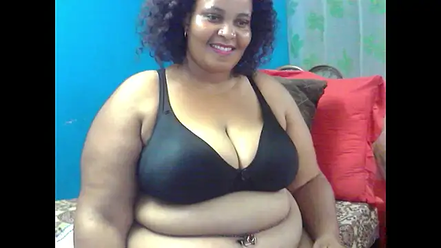 Snapshot of lucy_ivory chatting on 03.03.25 lucy ivory online show from 03.03.25
