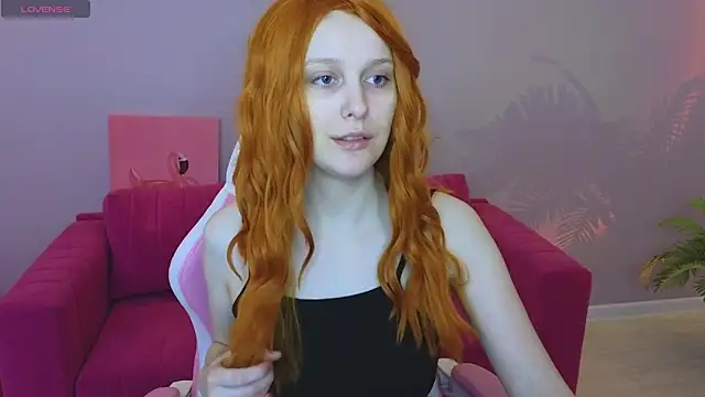 KristinMoore online show from 03.15.25