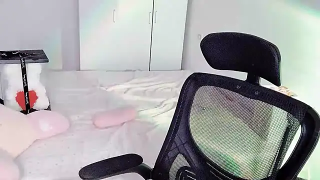 Annnnqi-77 online show from 10.09.25