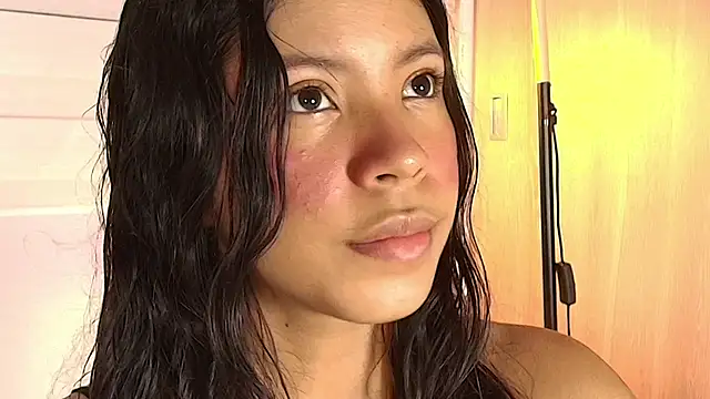 emily sweett24 online show from 09.24.25