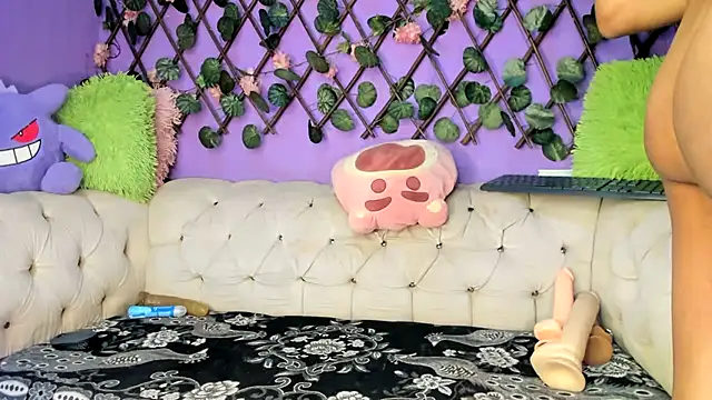 amydelahozgomez online show from 09.13.25