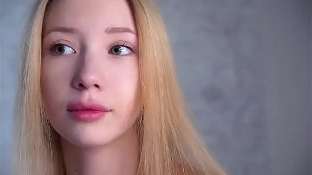 SunnivaCovil online show from 04.17.26