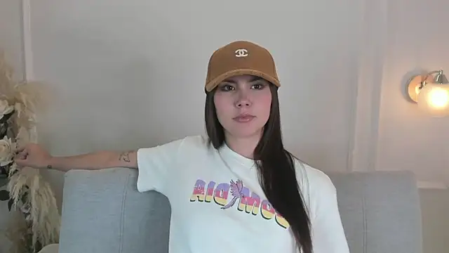 Snapshot of Celeste_99 chatting on 03.13.25 Celeste 99 online show from 03.13.25