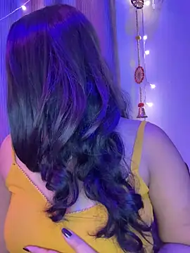 Dishasarmaa05 online show from 09.17.25