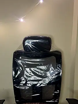 Dishasarmaa05 online show from 11.28.25