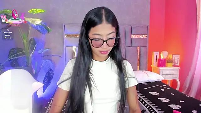 Tyla Ks online show from 03.11.26