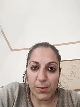 Snapshot of sokiee chatting on 02.28.25 sokiee online show from 02.28.25