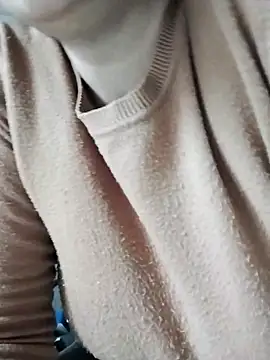 Snapshot of sokiee chatting on 03.06.25 sokiee online show from 03.06.25