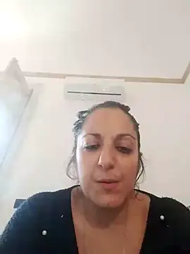 Snapshot of sokiee chatting on 03.14.25 sokiee online show from 03.14.25