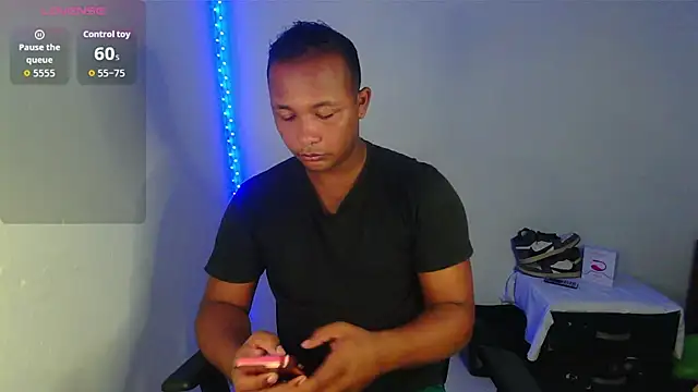 Gooss cum online show from 01.10.26