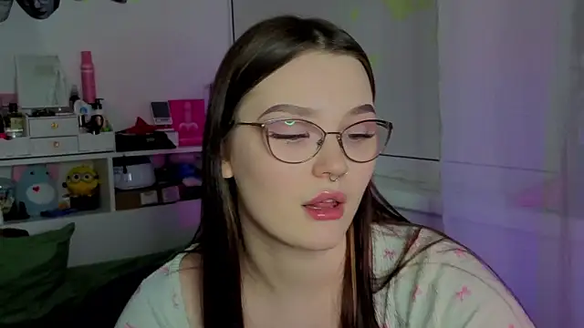 milliedoll online show from 10.15.25