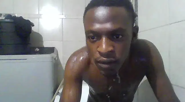 Snapshot of Justusual444 chatting on 03.06.25 Justusual444 online show from 03.06.25